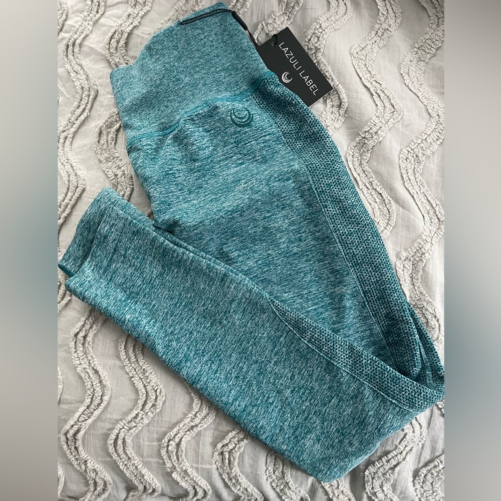 Scrunch V-Seam Leggings
